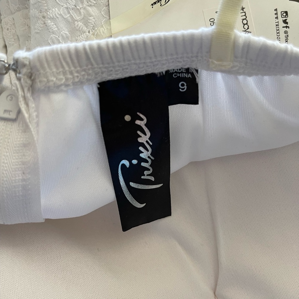 NWT White Dress - Picture 6 of 6